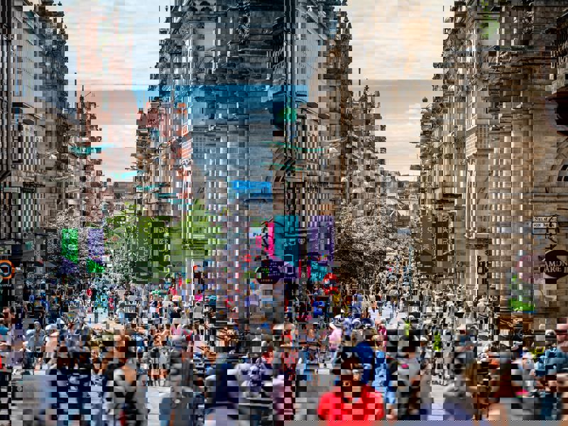 Buchanan Street Sunny